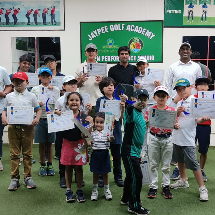 UNLEASH YOUR GOLFING POTENTIAL : SUMMER CAMPS