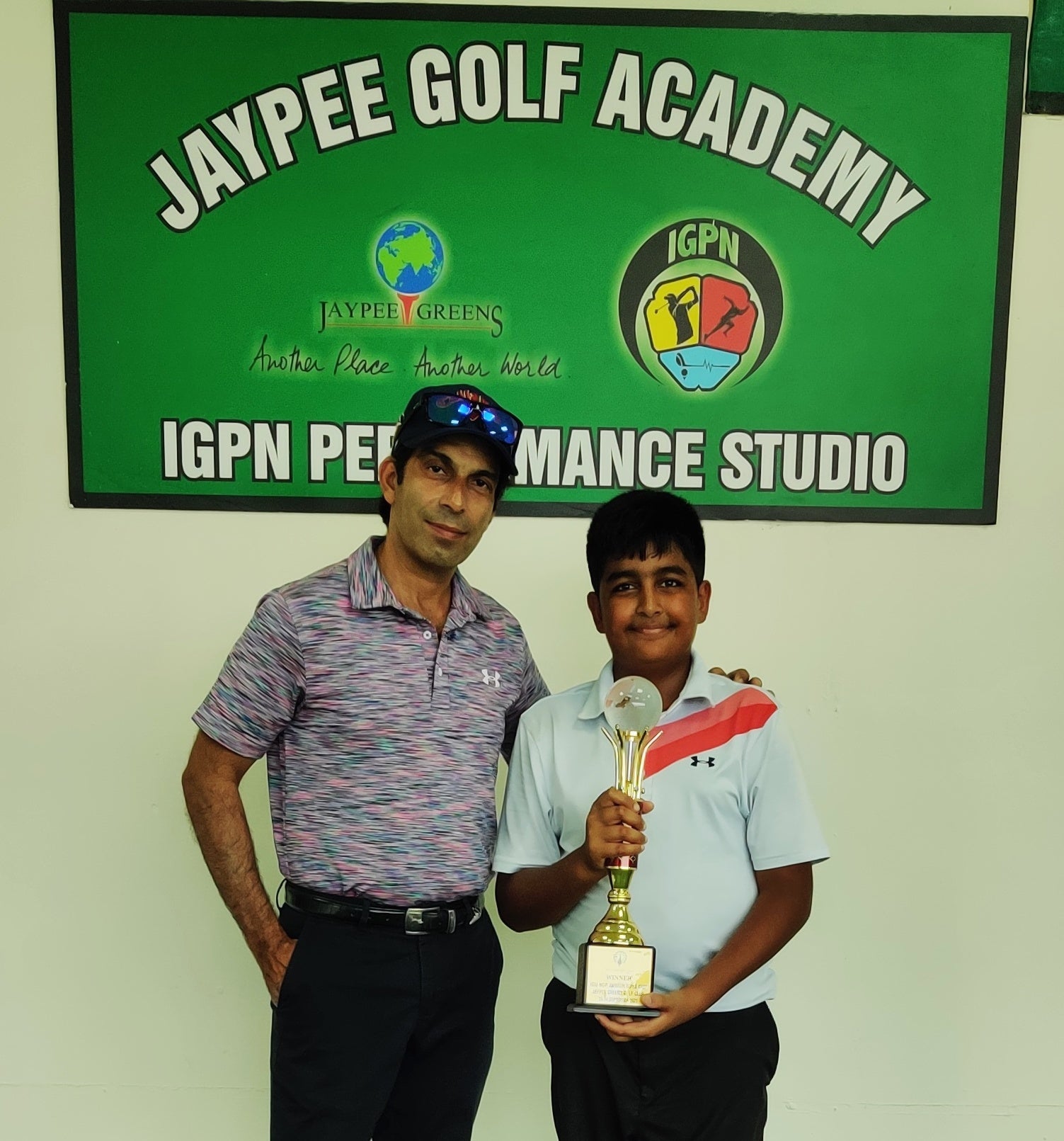 Bhavesh Nirwan Wins Junior National tournament on his debut appearence